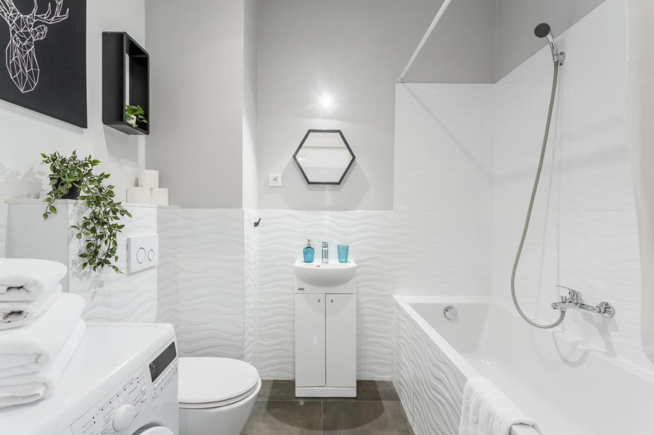 Warsaw City Apartments Praga Екстериор снимка