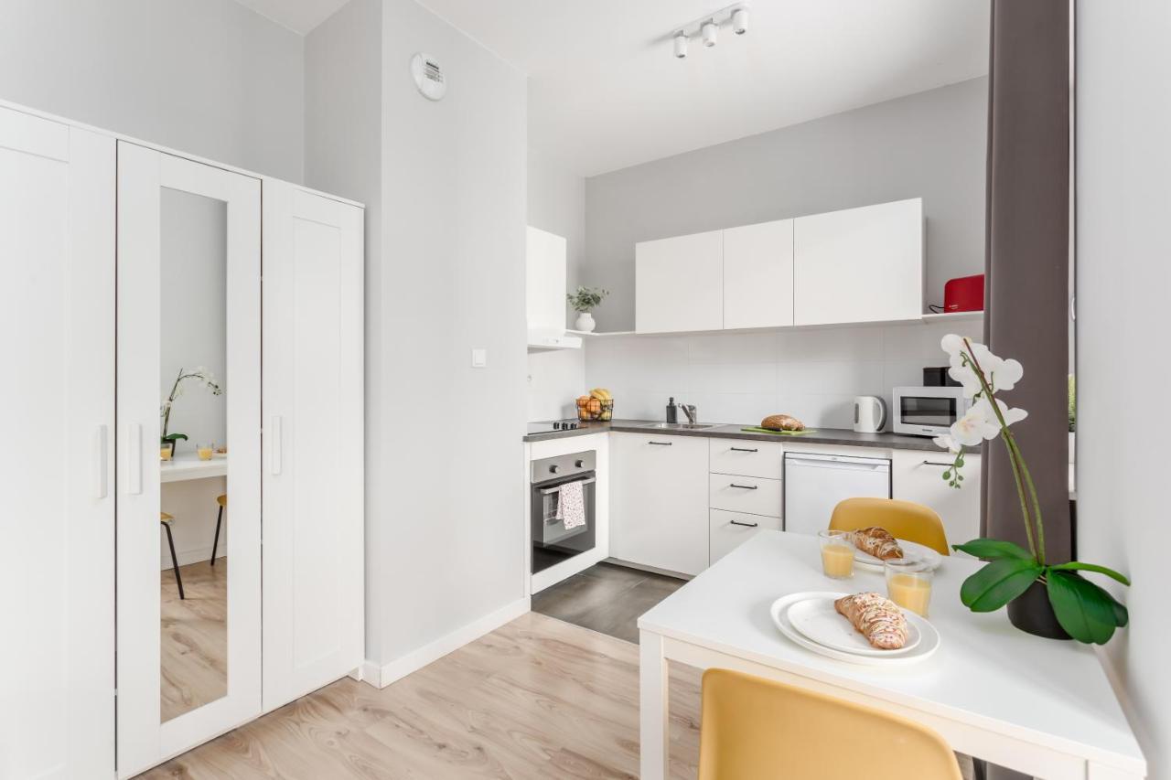 Warsaw City Apartments Praga Екстериор снимка